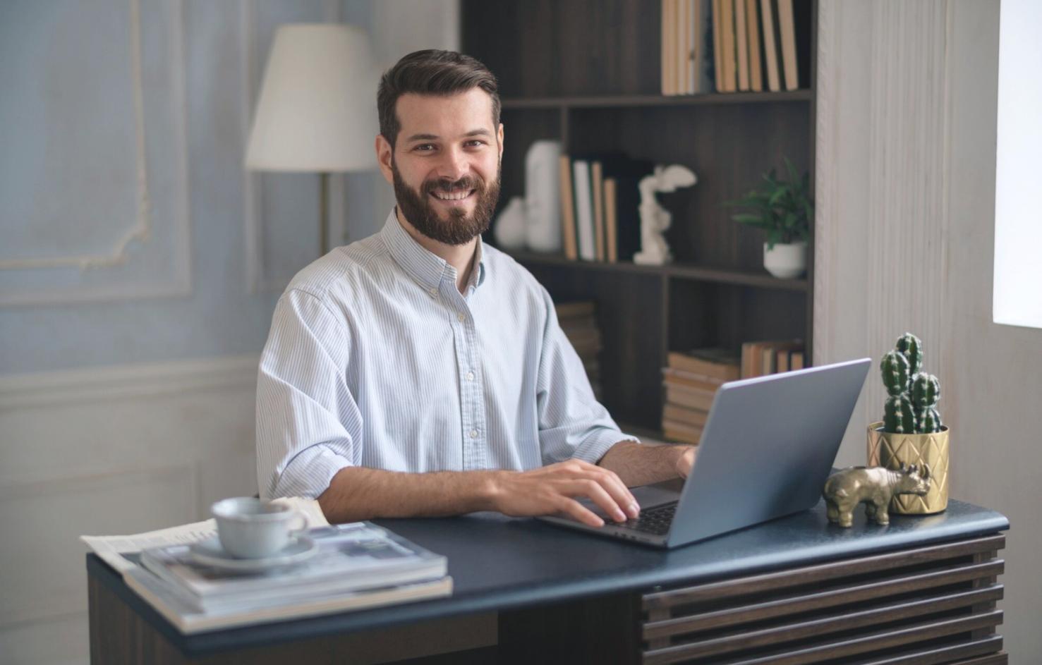 Работа с документами и анализ бизнес-показателей